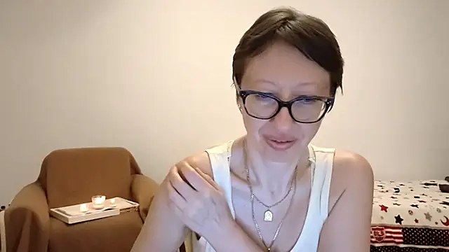 BellaRose_2020 webcam