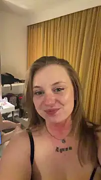 YumiLux webcam