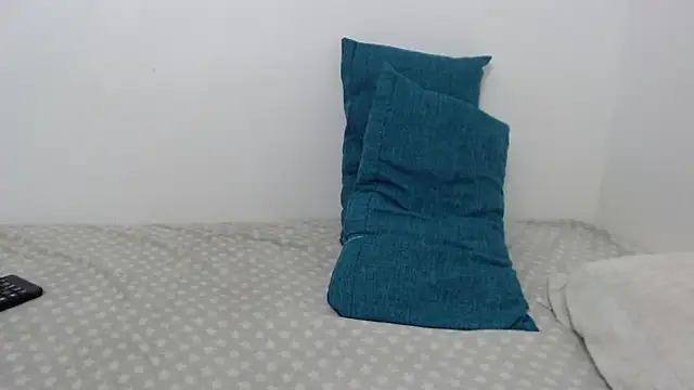 ElizabethMiler webcam