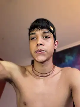 RoughDiamond_ webcam
