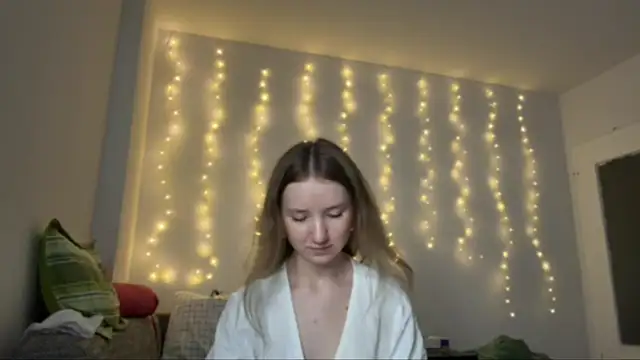 smalllisa webcam