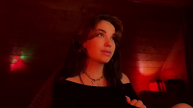 crucio_a live cam on StripChat