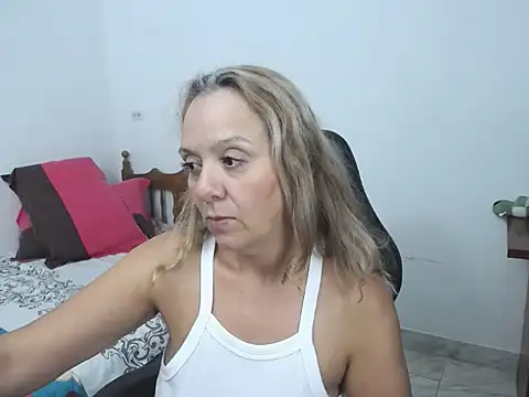 yeslluisa webcam