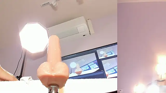 lupeebony webcam
