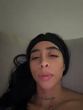 sophierooy22 webcam