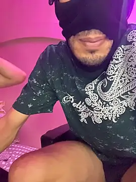 Yassir-xxxl live sex cam