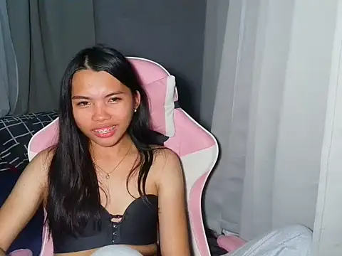 cutie_milker webcam