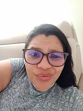SelennaCooper webcam