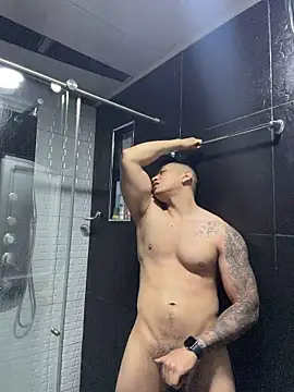 OliverWest04 webcam