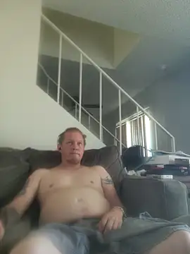 yourMasterisBored webcam