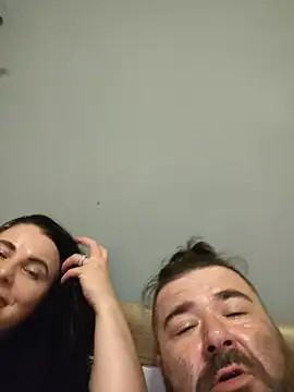 Angel_and_Devil_couple webcam
