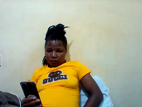 Camilla-Sweets webcam