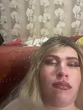 BettySapphire webcam