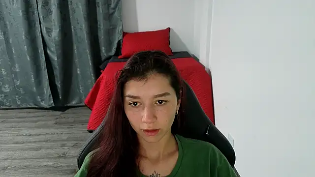 Skinny_queen_20 webcam