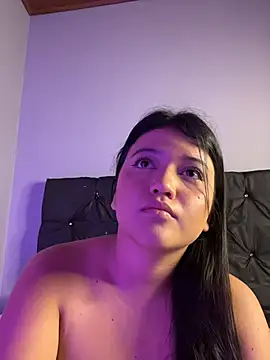 alisson_carolina73 webcam