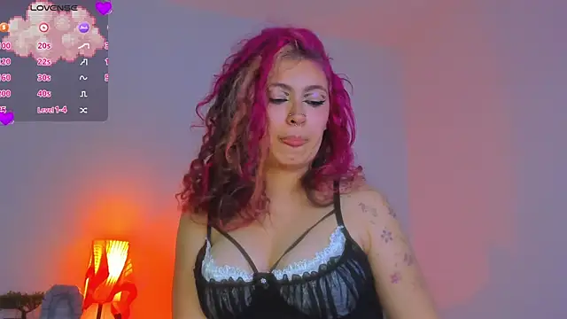 MarieTaylor_ webcam