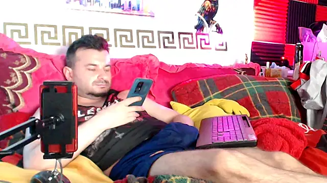 KingOfSinRO69 webcam