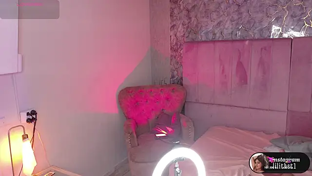 lilithst_ webcam