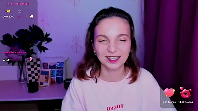 KindHazelHere_ webcam