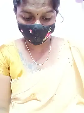 CuteDevilAnu webcam