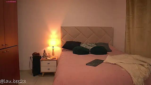 Lau_Bee webcam