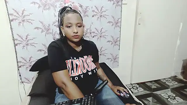 indiantina01 webcam