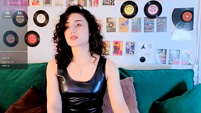 Maya_Rogerss webcam