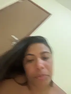 ZahraAmira_ webcam