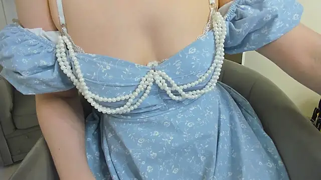 Camilla_Rowen webcam