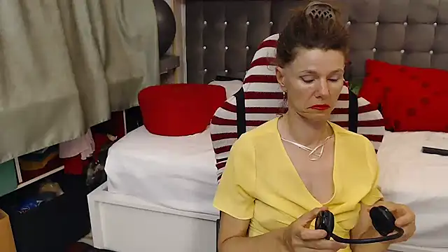 kellyterapy webcam