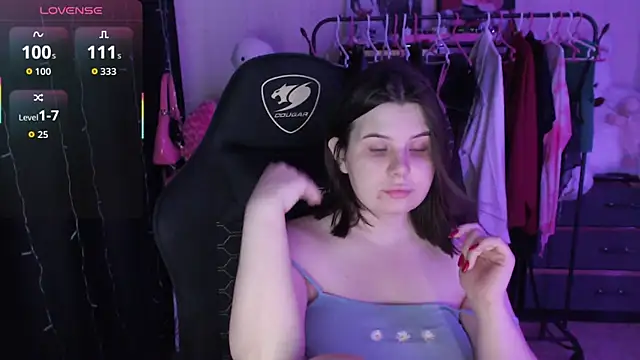 AmyVibess webcam