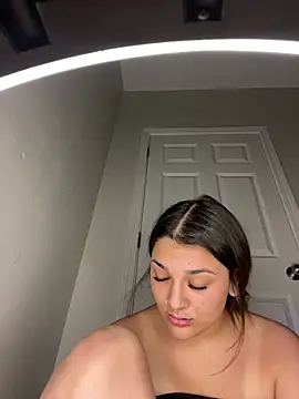 treasurebabii webcam
