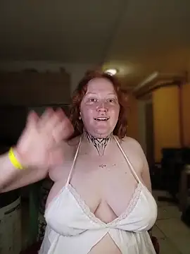 CURVYSAKURA