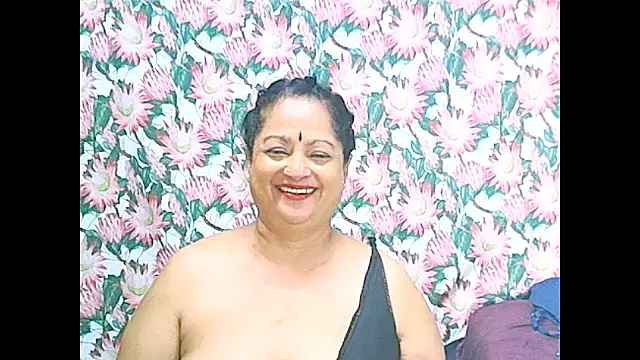 matureindian live cam on StripChat