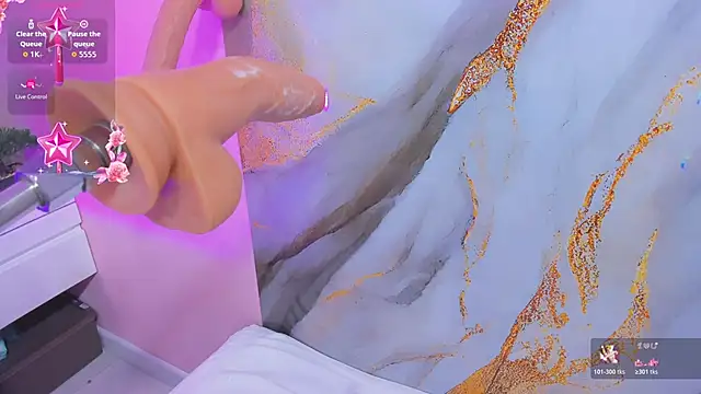 Ary__cherry webcam