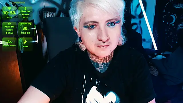 Marieblueeyes webcam