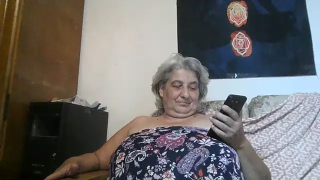 ExquisiteMature webcam