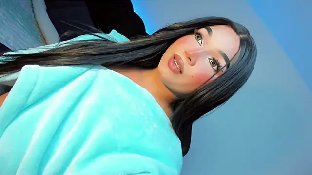 misstreslatin webcam