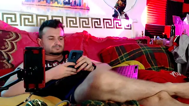 KingOfSinRO69 webcam