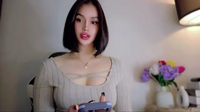 anna_hollydoll - Anna_HollyDoll's free webcam - UK Sex Cams
