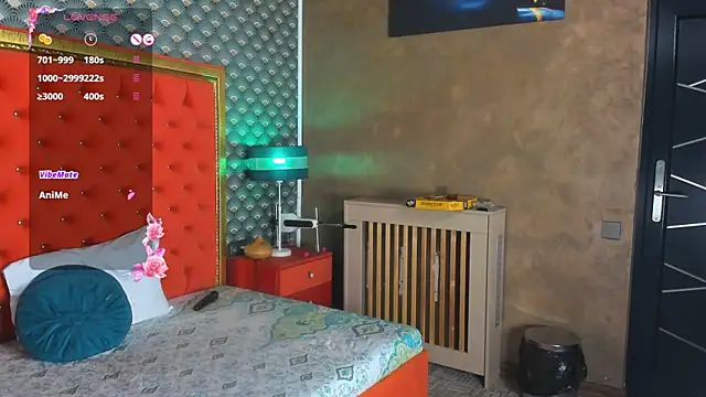 VallerieJones webcam