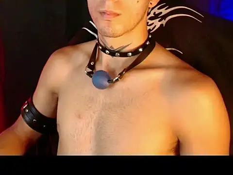 dark_men1 live cam on StripChat