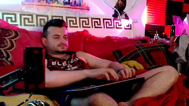 KingOfSinRO69 webcam
