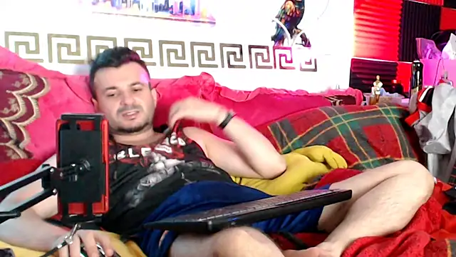 KingOfSinRO69 webcam