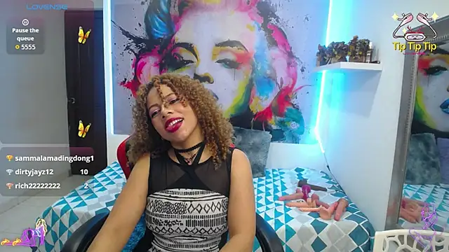 thalia_mills19 webcam