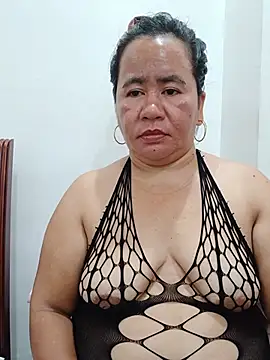 babyloves69 live cam on StripChat