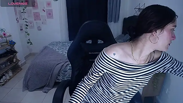 IsaBaileys_ webcam