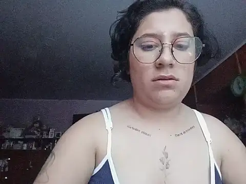 Lia_mar_moon webcam