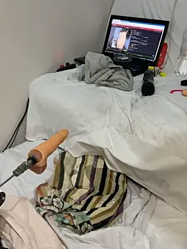 Ozge-SluttyScream69
