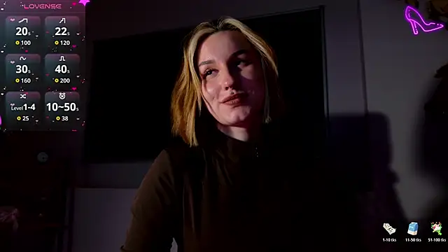ClaireMathis webcam
